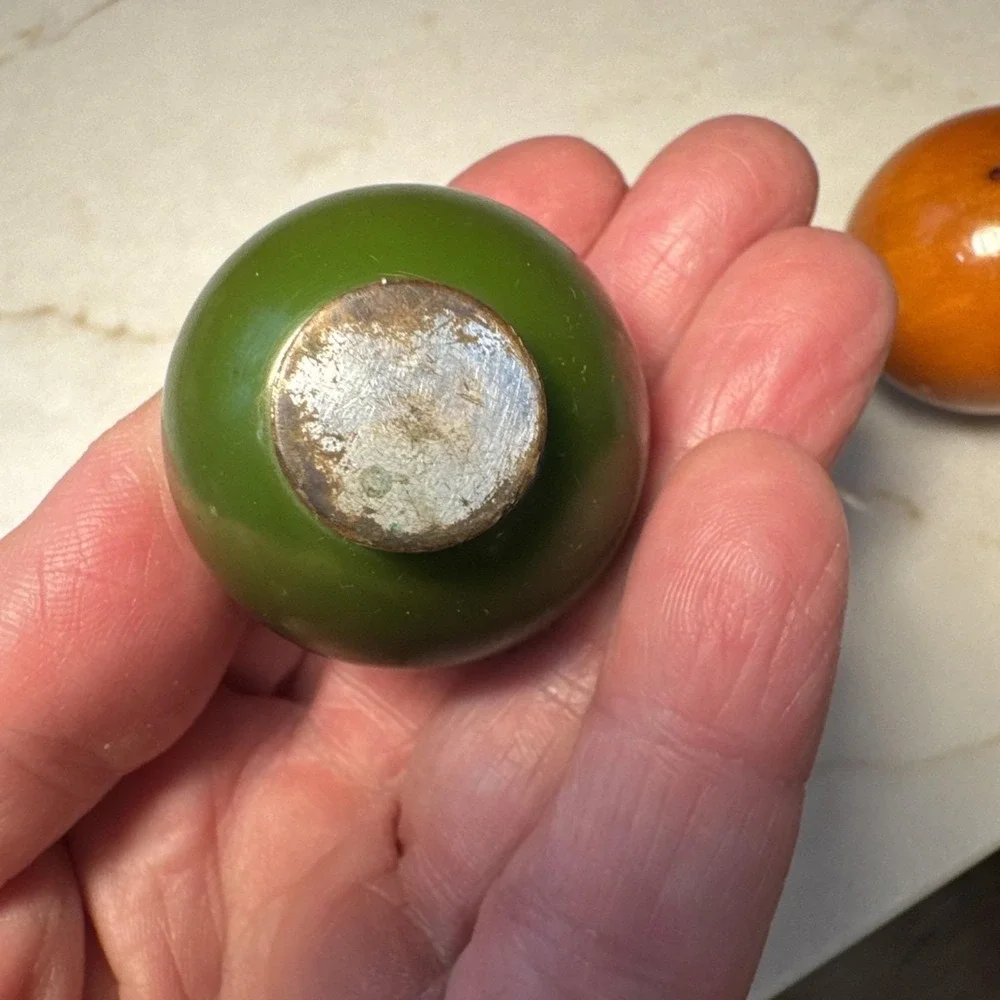 Vintage Bakelite Green & butterscotch Art Deco Ball Salt & Pepper Shakers